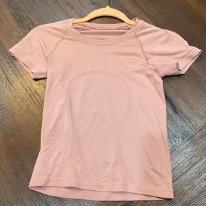 Lululemon swiftly size 2